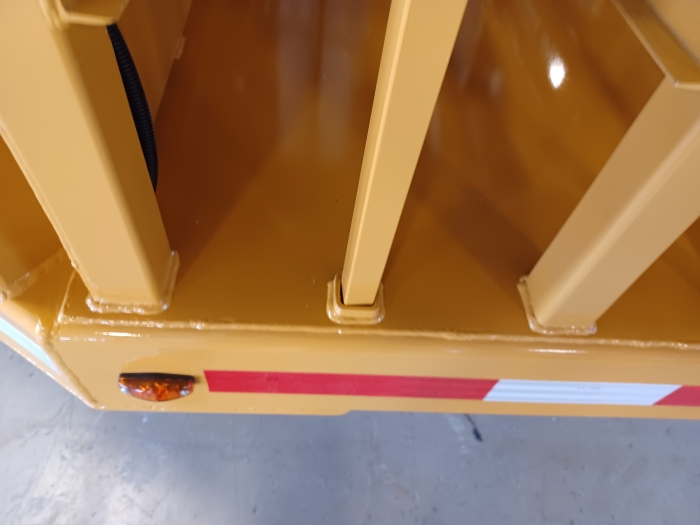 airport-runway-light-trailer-10