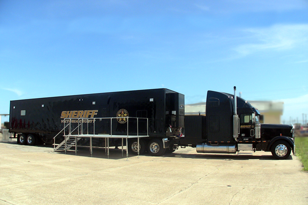 351-command-trailer-truck-f